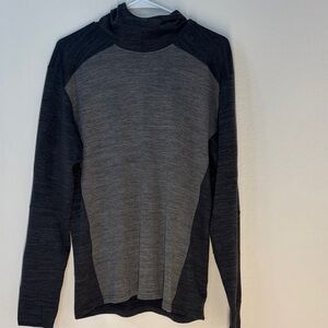 Kuhl Gray Hoody Long Sleeve Top